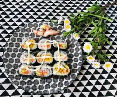 Make Family sushi step 9