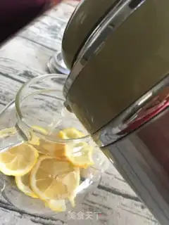 Make Lemon honey mint tea step 3