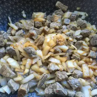 Make Curry beef rice step 8