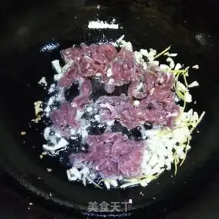 Make Spicy beef noodles step 5