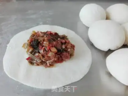 Make Sour pork buns step 3