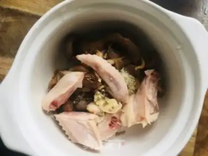Make Wild mountain chicken soup step 3
