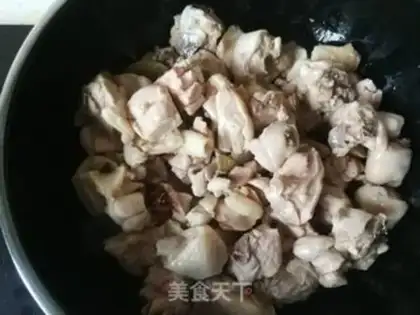 Make Carrot mushroom potato stew chicken leg step 9