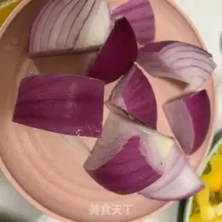 Make Onion fried chicken step 1