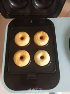 Make The original donut step 6