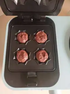 Make The original donut step 7
