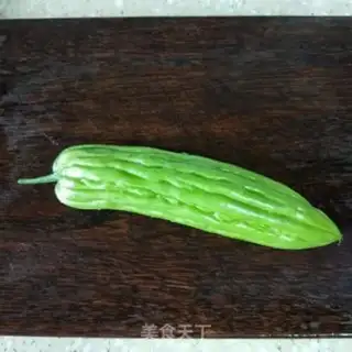 Make The beanfish fried the bitter melon step 2