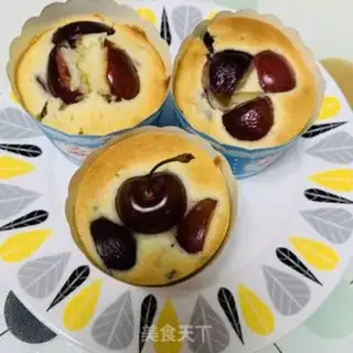 Make Cherry cake step 18
