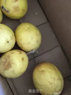 Make Lemon bee, honey fragrance tea step 0