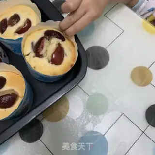 Make Cherry cake step 19