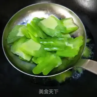 Make The beanfish fried the bitter melon step 7