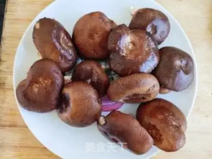 Make Pepper fried mushrooms step 0