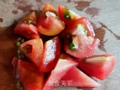 Make Arctic shrimp vegetable salad step 1