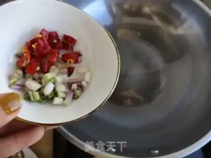 Make Pepper fried mushrooms step 7