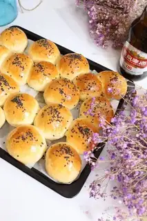 Make Beer and sesame bread step 0