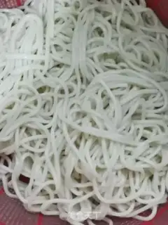 Make Onion noodles step 2