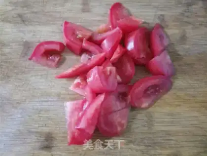 Make Tomato egg noodles step 1
