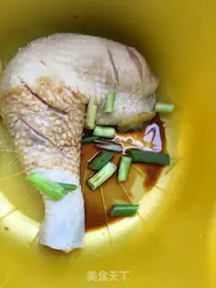 Make Hot cabbage steamed chicken legs step 5