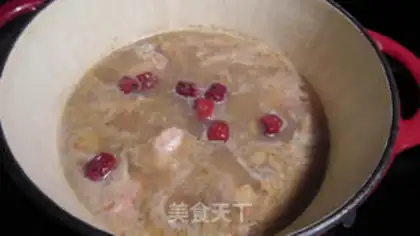 Make Ginger chicken leg soup step 5