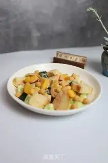 Make Bread cucumber salad step 3