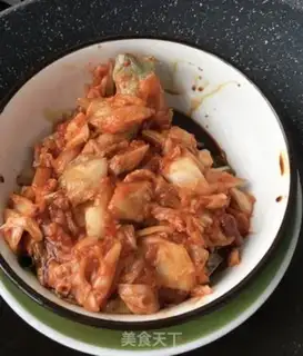 Make Hot cabbage steamed chicken legs step 11