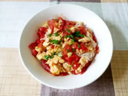Make Tomato egg noodles step 8