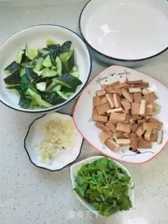 Make A halogenated cucumber step 2
