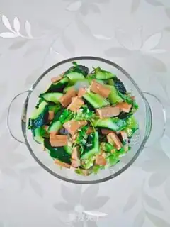 Make A halogenated cucumber step 4