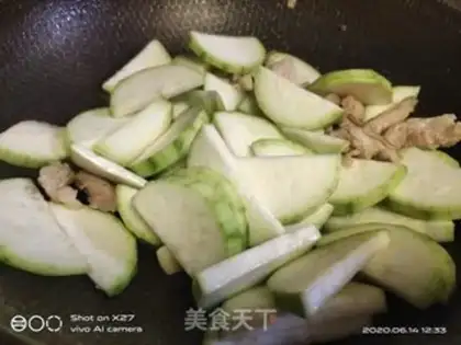 Make Meat flaming melon step 4