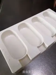 Make Juice popsicle step 2