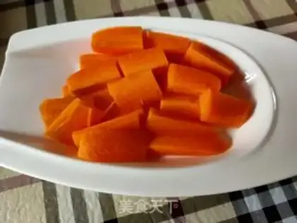Make Garlic carrots and beans step 1