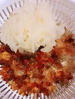 Make Peach glue silver spoon step 2