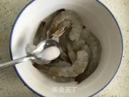 Make Gold phoenix shrimp ball step 2