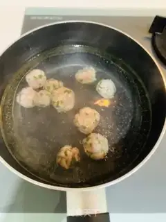 Make Spinach meatball soup step 3