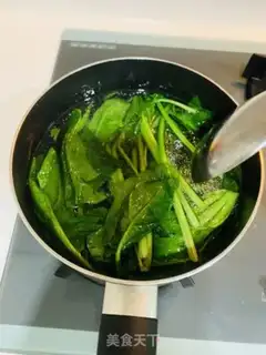 Make Spinach meatball soup step 5