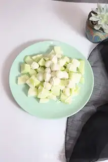 Make Quail egg cucumber salad step 0