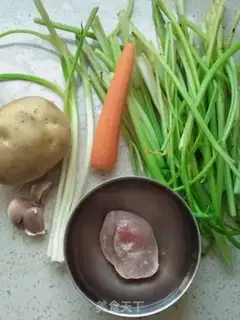 Make Cracker carrots with potatoes step 0