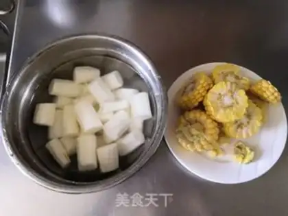 Make Pork ridge soup step 1