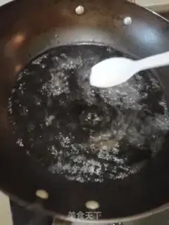 Make Seven leaves in the sand step 1