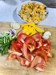 Make The peppers, the red meat step 1