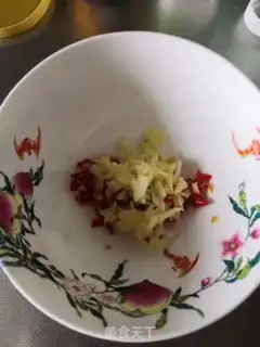 Make Spicy root powder step 7