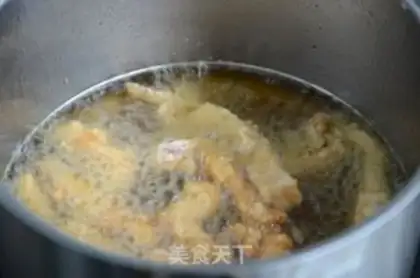 Make The cucumbers, the sweet chicken chest step 5