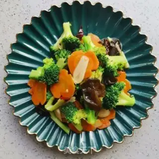 Make Fried broccoli step 7