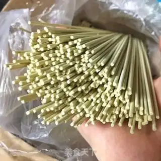 Make Hot dry noodles step 0