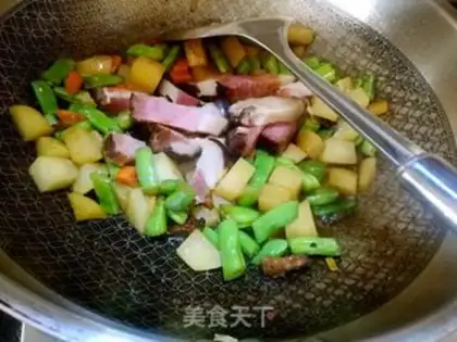 Make The gravy guacamole step 2