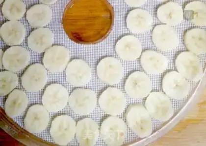 Make Banana dry step 3