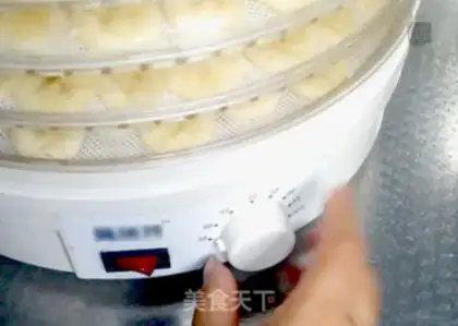 Make Banana dry step 4