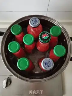 Make Tomato cans step 6