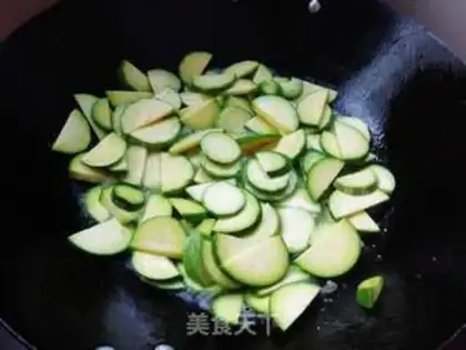 Make Pumpkin step 4