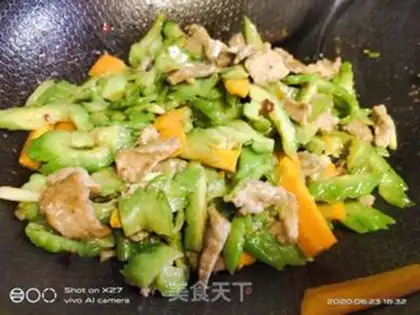 Make Scrambled beef step 7